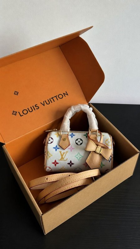 شنطة - Louis Vuitton speedy / شامل علبة الشركة 1158